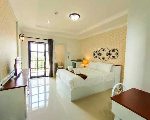 Ploy's Pearl Hotel - Afhentnings-/afleveringstjenester