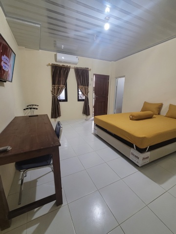 Solo Nadamax City Guest House Syariah Hotels in Laweyan