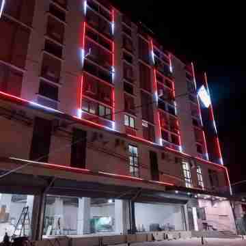 Fan's Hotel Ormoc Hotel Exterior