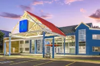 The Inn & Suites Omaha Near Zoo Отели в г. Омаха