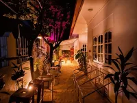 Bahaaru Villa Surf and Stay Hotels in 