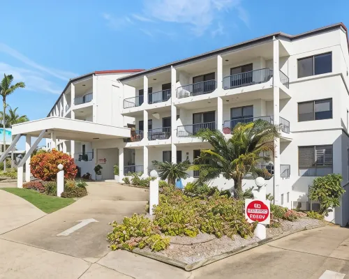 L'Amor Holiday Apartments Hotéis em Yeppoon