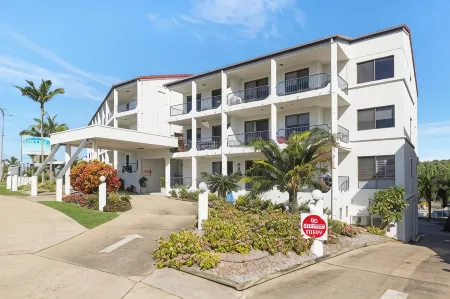 L'Amor Holiday Apartments