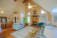 Lewes Beach Retreat 2 Minute Walk to Bay!