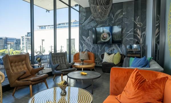 One Rosebank Executive Apartment Hotel