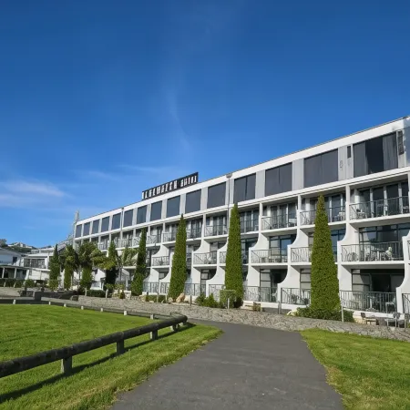 Bluewater Hotel
