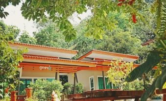 Baan Bhuriwat Kiriwong