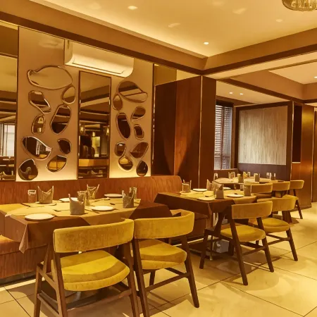 Hotel G-Square - Shirdi