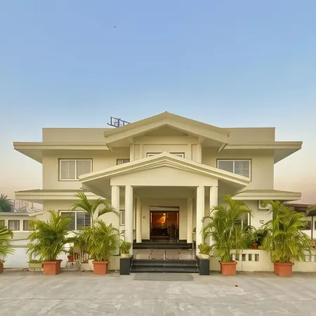 Playotel Resort Bhopal
