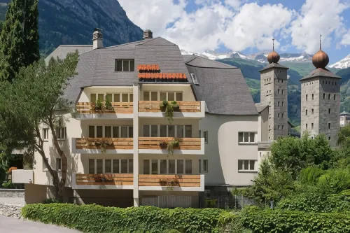 Schlosshotel - Self Check-in Hotel Hotels in Brig