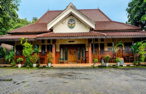 OYO Life 93153 Jenggala公寓