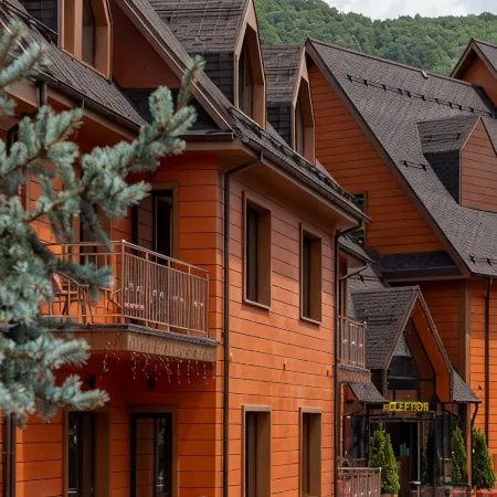 Hotel Red Wood
