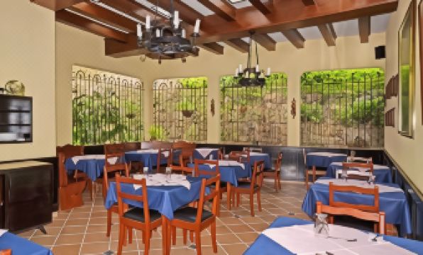 Hotel Stein Colonial