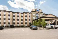 Comfort Inn & Suites Hotels in Fort Saskatchewan