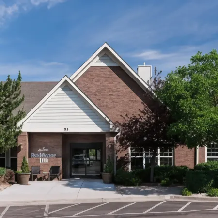 Residence Inn Denver Highlands Ranch Отели рядом с достопримечательностью «Парк штата Чатфилд»