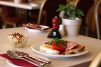 Adelaide International Motel