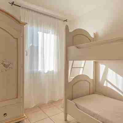 Elegant Residence 2 Bedroom with Sea View Extra Bed Available Rooms