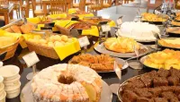 Sky Palace Hotel - breakfast