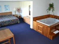 Sky Lodge Inn & Suites - Delavan Hotels in Walworth County