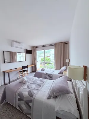 Hotel l'Illa Các khách sạn gần Castillo de Tossa de Mar