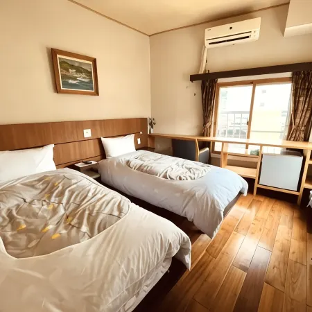 Izu-No-Umi　Hostel