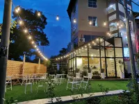 Mass Boutique Hotel - 2-Star