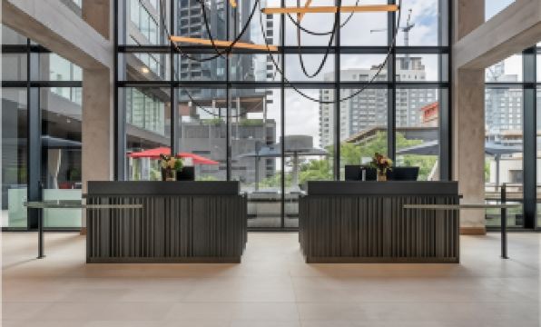 Cambria Hotel Austin Downtown