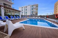 Adia Hotel Cunit Playa - 3-Star