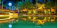 โรงแรมรีสอร์ทน้ำพุร้อนไห่ถังหยานยวี่ (น้ำพุร้อนเซิงตี้ ถนนหนานปิน) - สระว่ายน้ำแบบอินฟินิตี้