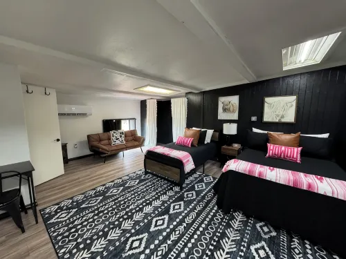 Perfect place to stay for events at the Lazy E