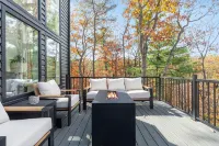 4Bd Brand New - Modern & Spacious, Pet Friendly, Hot Tub, Mt View Retreat