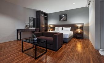 Feungfah Litz Hotel