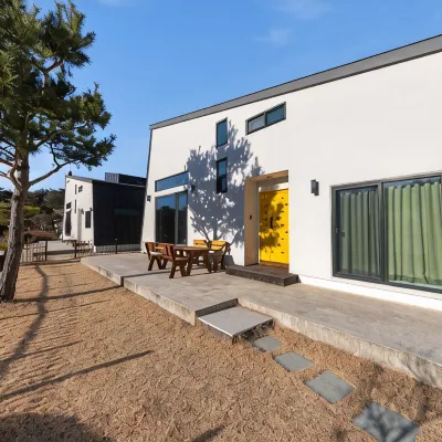 Gangneung Solol Pension Отели рядом с достопримечательностью «Музей Тэгваллён»
