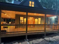 Retreat - Creek, Sliding Rock, Waterfalls, Fishing, Hiking, Hot Tub, Fire Pit 맥도웰 카운티 호텔