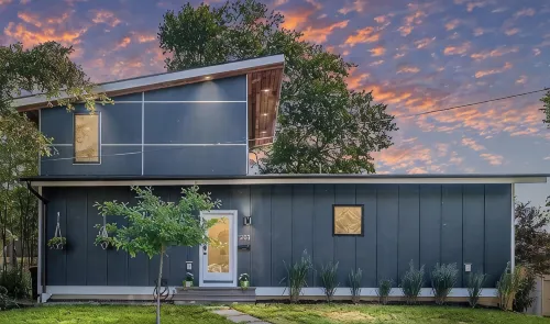 Modern Styled Home in Historic Annapolis Eastport Neighborhood - Bungalows