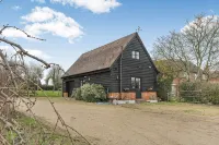Rosie’s Retreat:2 Bedroom Farm Cottage- ShireStays