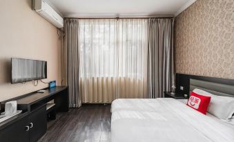 Yijia Hotel