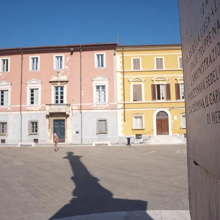 Ostello Palazzo Nizza Отели в г. Масса