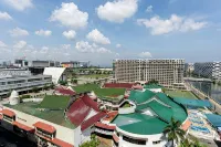 Cozy 2 Balcony Condo near Airport, Malls & Casinos - 2-Star
