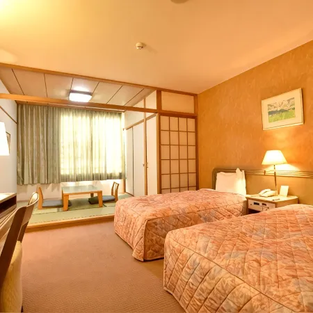 Yamahana Onsen Refre