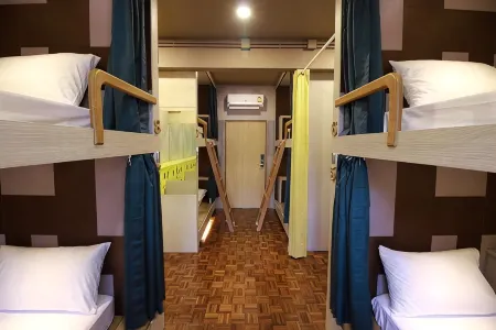 168 Hostel