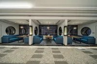 Dongxianyi Hotel (Taohuayuan Town Branch) - Parkering