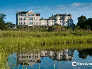 Harbor View Hotel