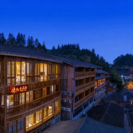 zhaoxing He Zhai Mountain with May Flower Boutique Station