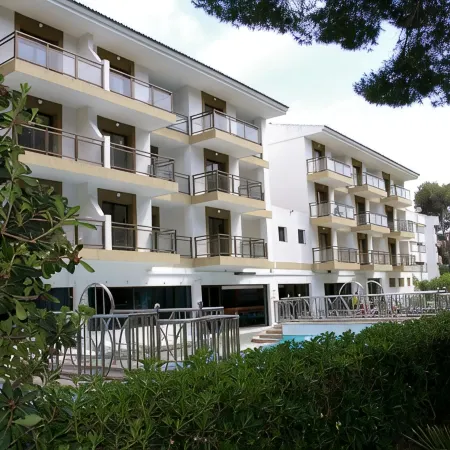 Guya Wave Hotel
