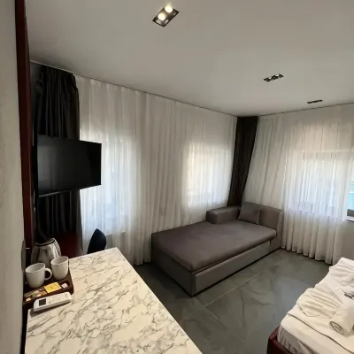 Voir Hotel Pera Hotels near Pera