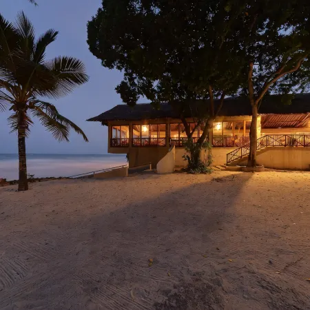 Baobab Beach Resort & Spa