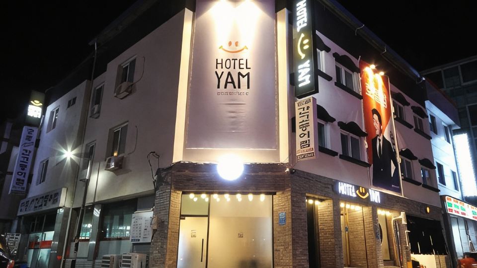 Hotel Yam at Andong cultural street