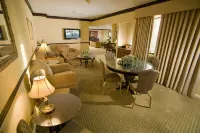 Crowne Plaza EDISON by IHG - petit déjeuner
