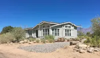 Bright, Spacious and sparkling clean 3 bed 2 bath